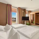 Sonn Idyll Lejlighedshotel 3*