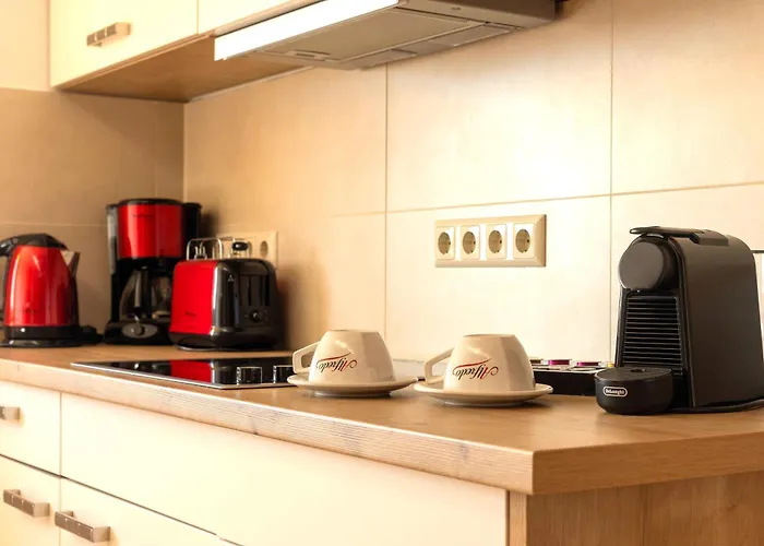 מלון דירות Sonn Idyll 3*