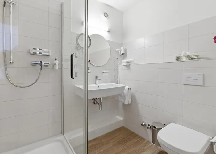 Sonn Idyll ראתנאו